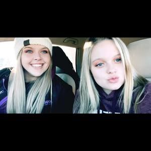 Meet your Posher, Kayla